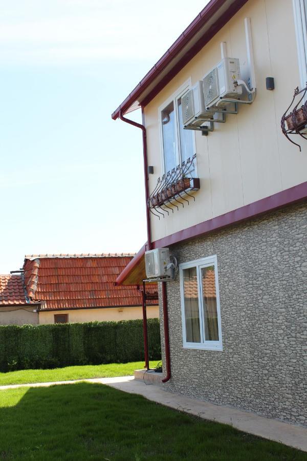 Guest House Valiland Bŭlgarevo Exterior foto